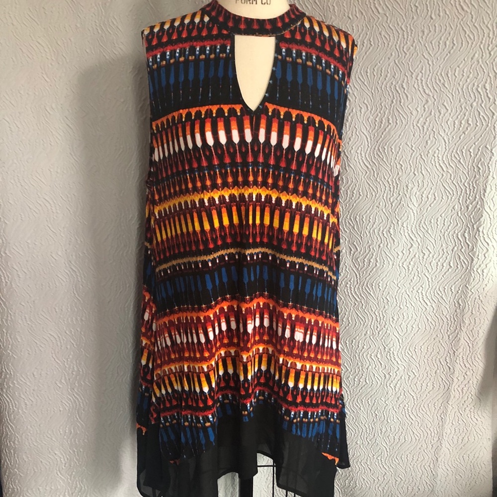 Multi colored cutout xlong jersey shirt size L